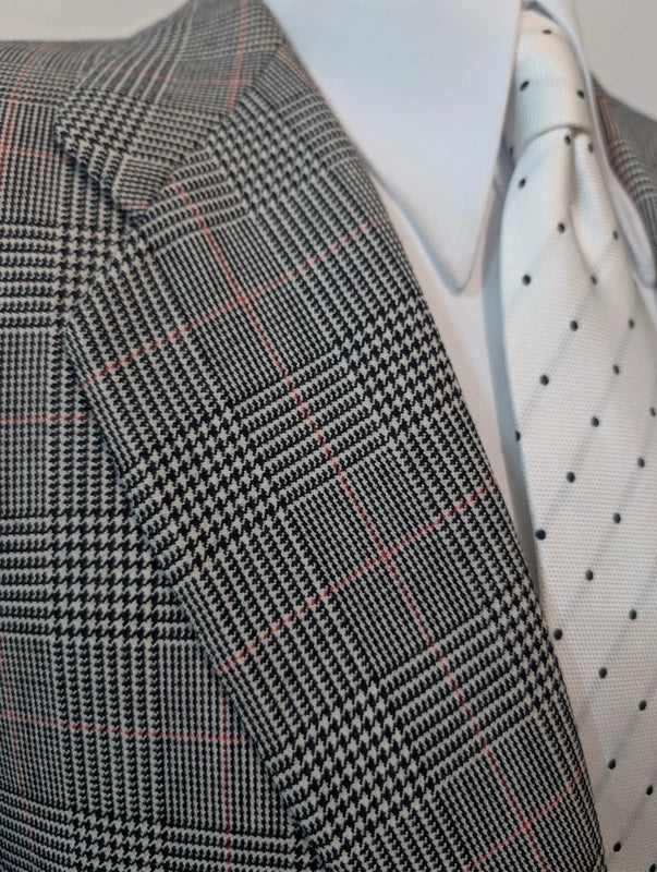 Géant costume gris en prince de Galles