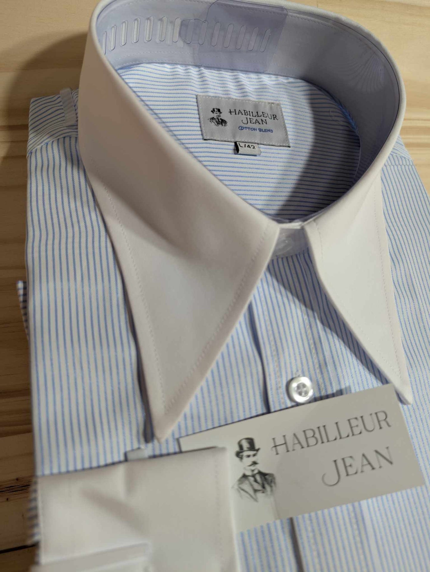 Cotton blend point collar shirt