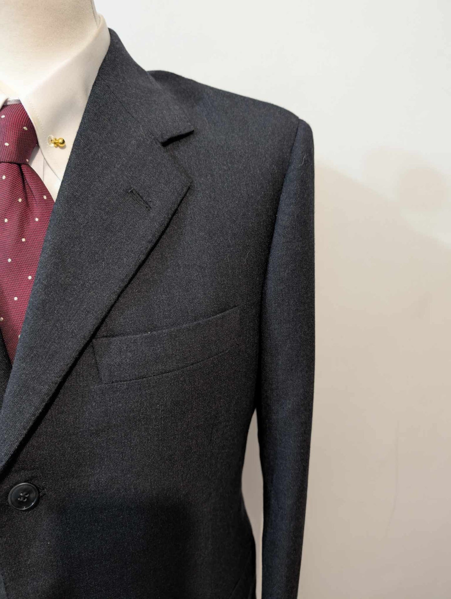 Classique costume gris en laine
