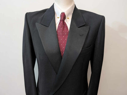 Incroyable smoking croisé en laine