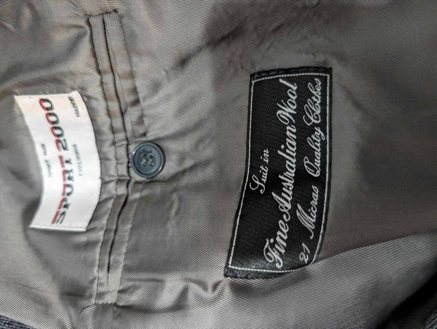 Magnifique costumes gris en flanelle lourdes