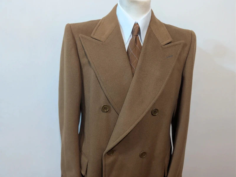 Legendärer, zweireihiger Kamelhaarmantel aus Wolle