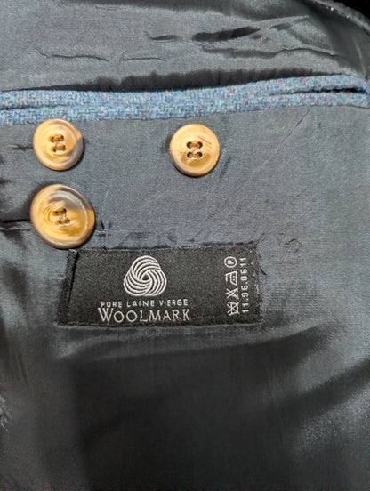 Wunderschöne blaue Tweedjacke