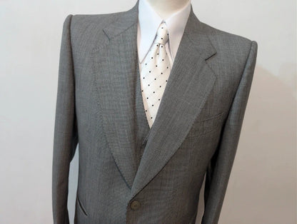 Prächtiger dreiteiliger Wollanzug