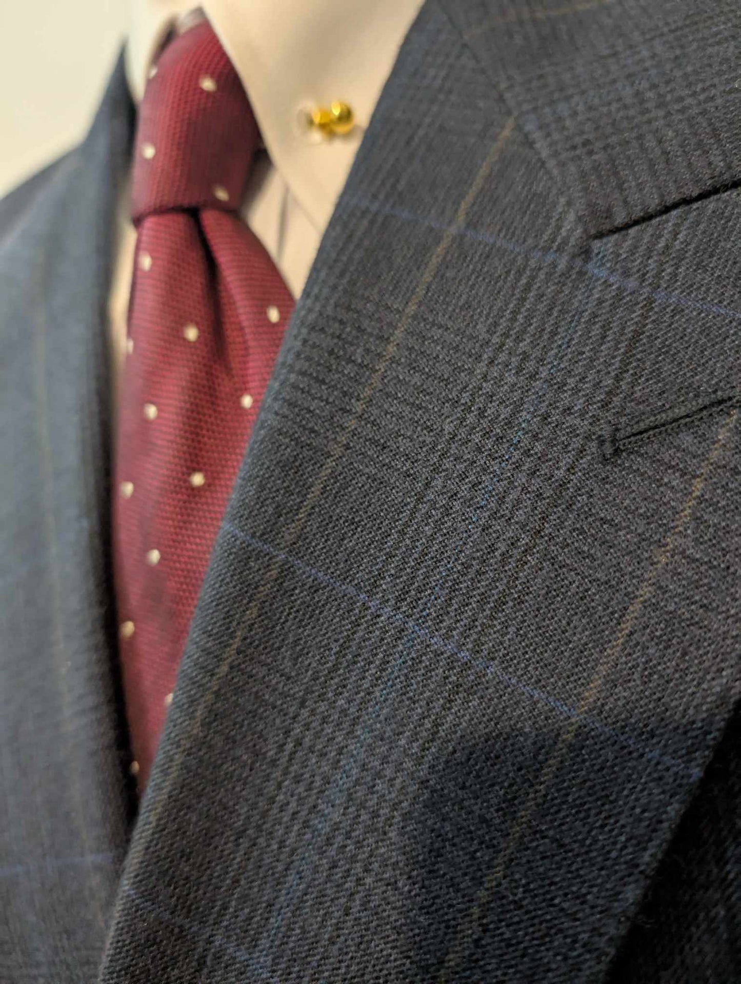 Magnifique costume croisé bleu a carreau