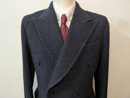 Élégant manteau polo coat  croisé bleu marine en laine