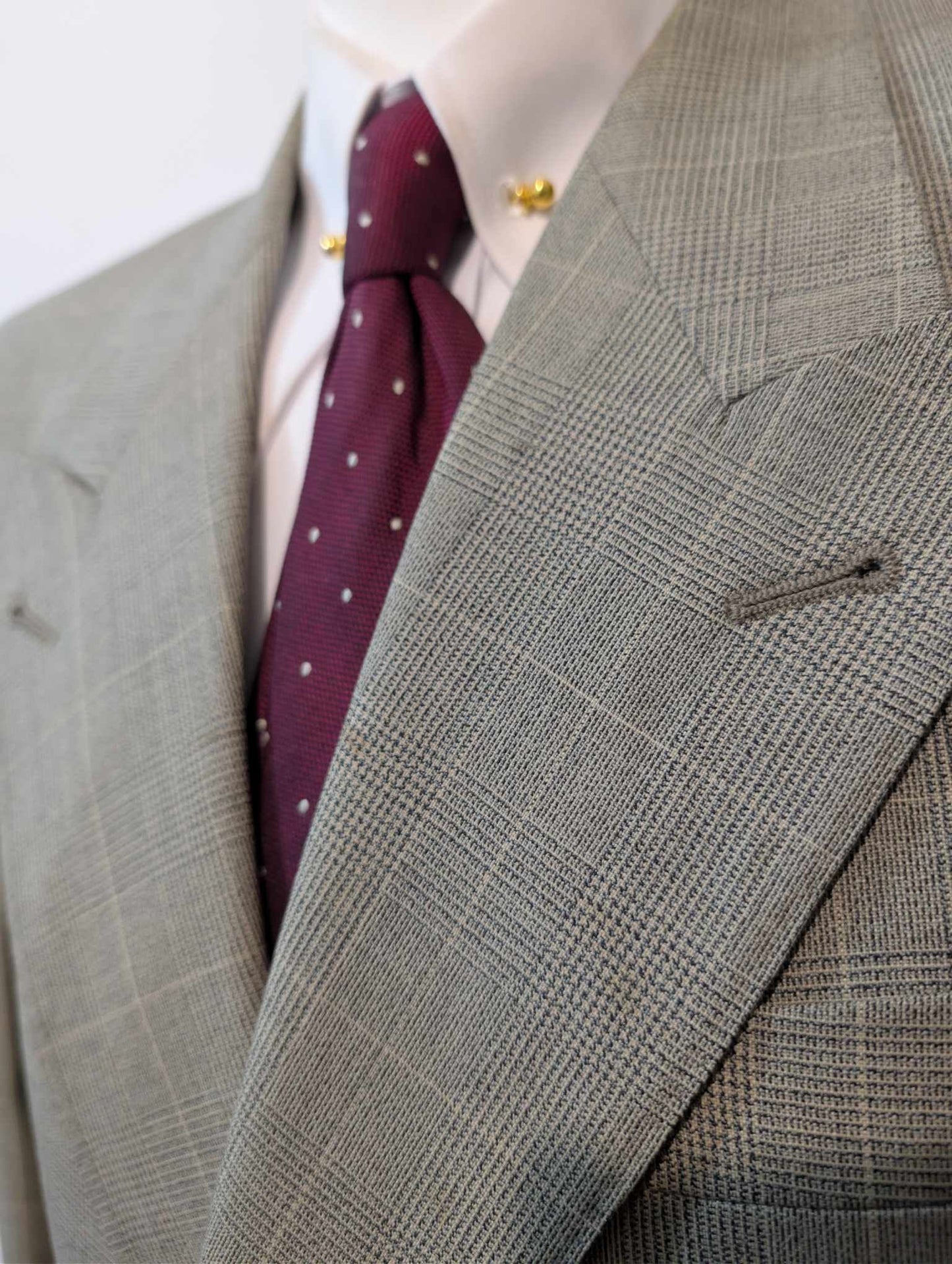 Magnifique costume croisé à carreaux en laine