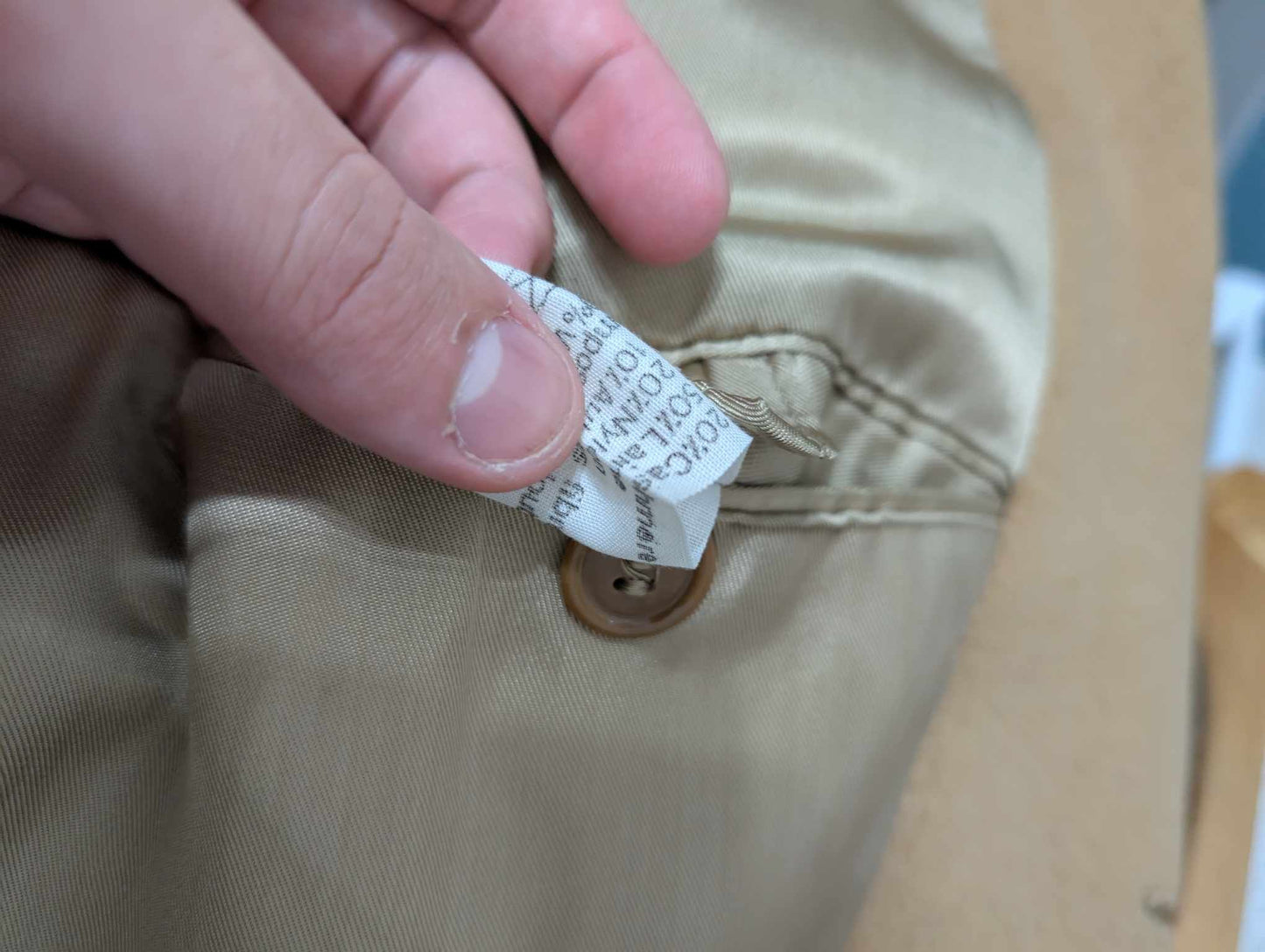 Lumineux manteau de couleur camel en laine et cachemire