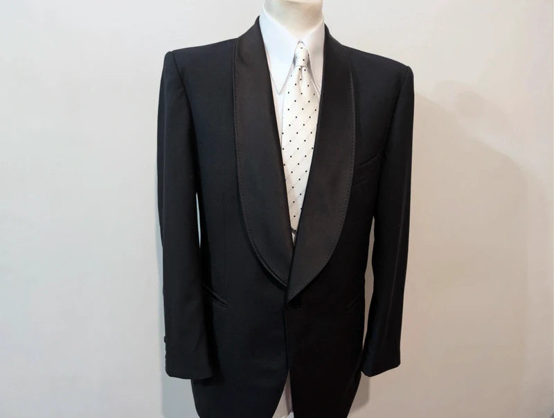 Fabelhafter Woll-Smoking