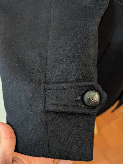 Fabuleux manteau loden de couleur bleu marine