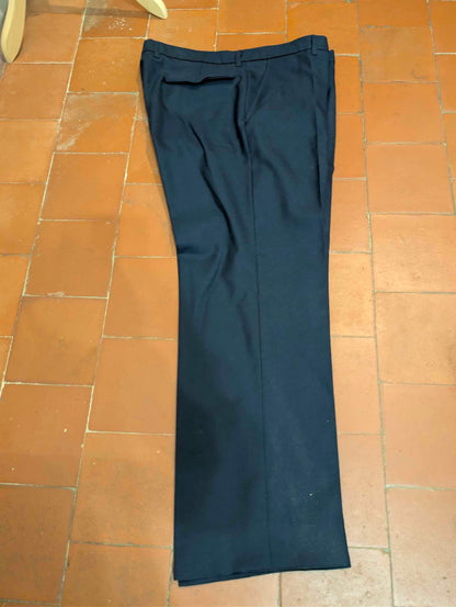 Nice wool navy blue suit
