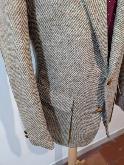 Rarissime veste de couleur beige en donegal tweed