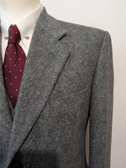 Formidable 3-piece tweed suit