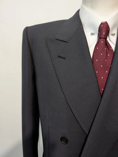 Excellent costume croisé gris bleu en laine froide