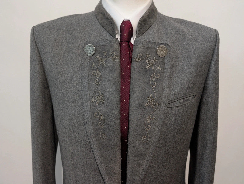 Magnifique costume gris en flanelle