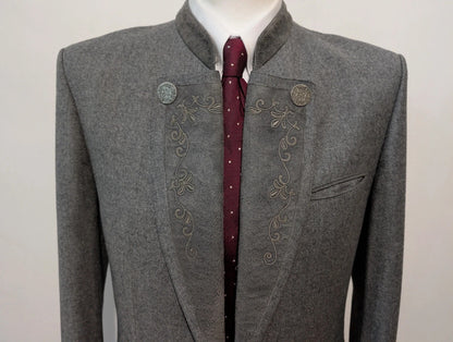 Magnifique costume gris en flanelle
