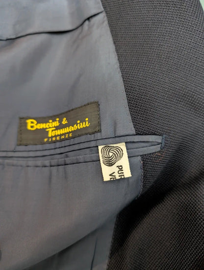 Außergewöhnliche marineblaue Doppelreiher-Wolljacke