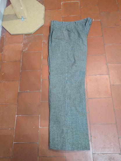 Süßer Hahnentritt-Overall aus schwerer Flanell