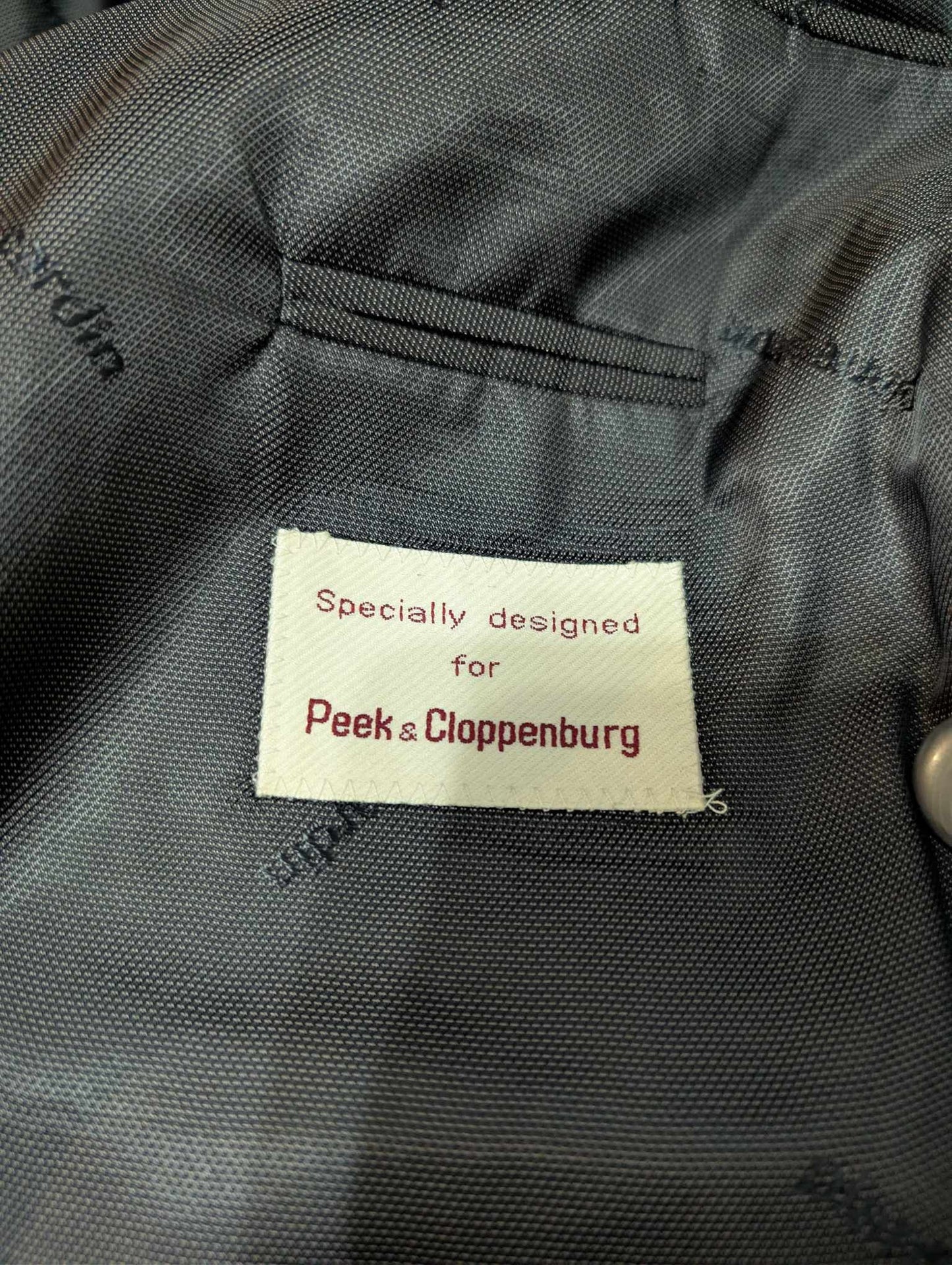 Splendide costume croisé gris en laine