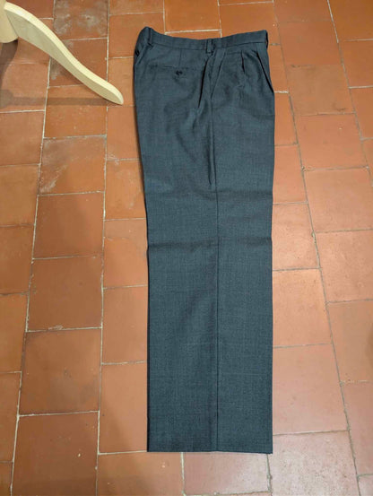 Prächtiger zweireihiger Wollanzug.