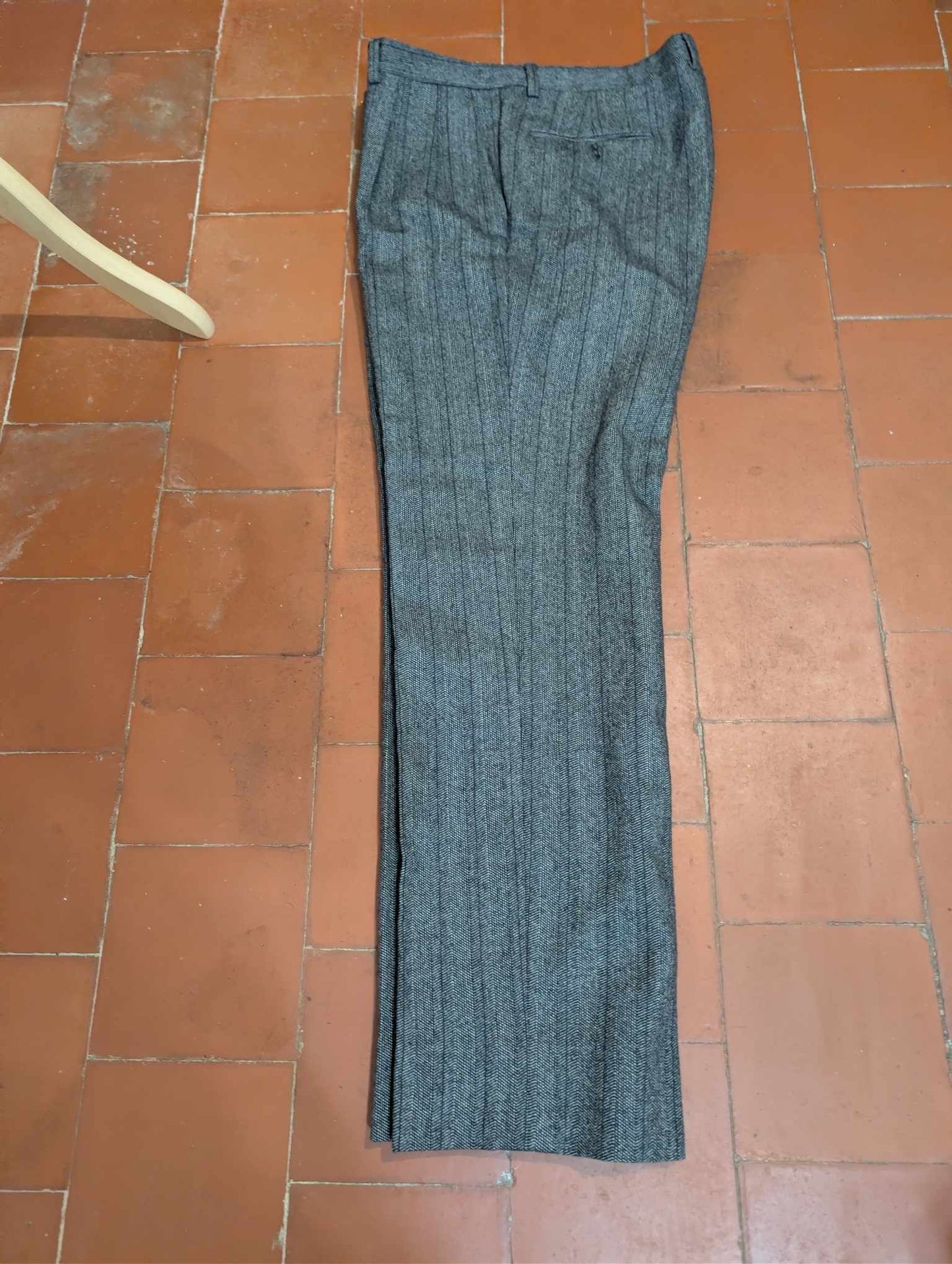 Superbe costume croisé gris en flanelle