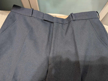 Magnifique costume bleu marine en laine