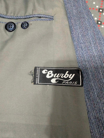 Furchterregender dreiteiliger Nadelstreifenanzug aus schwerem Flanell