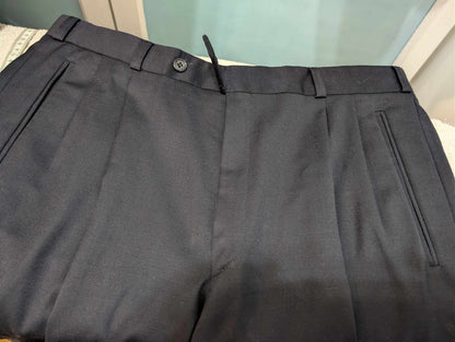 Magnifique costume croisé bleu marine