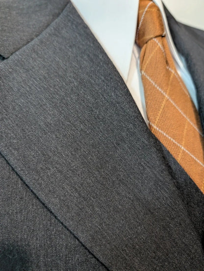 Unglaublicher dreiteiliger Loro Piana-Anzug