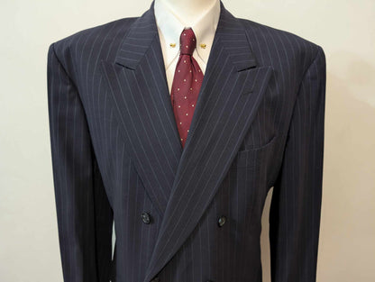 Exceptionnel costume croisé pinstripe en laine froide