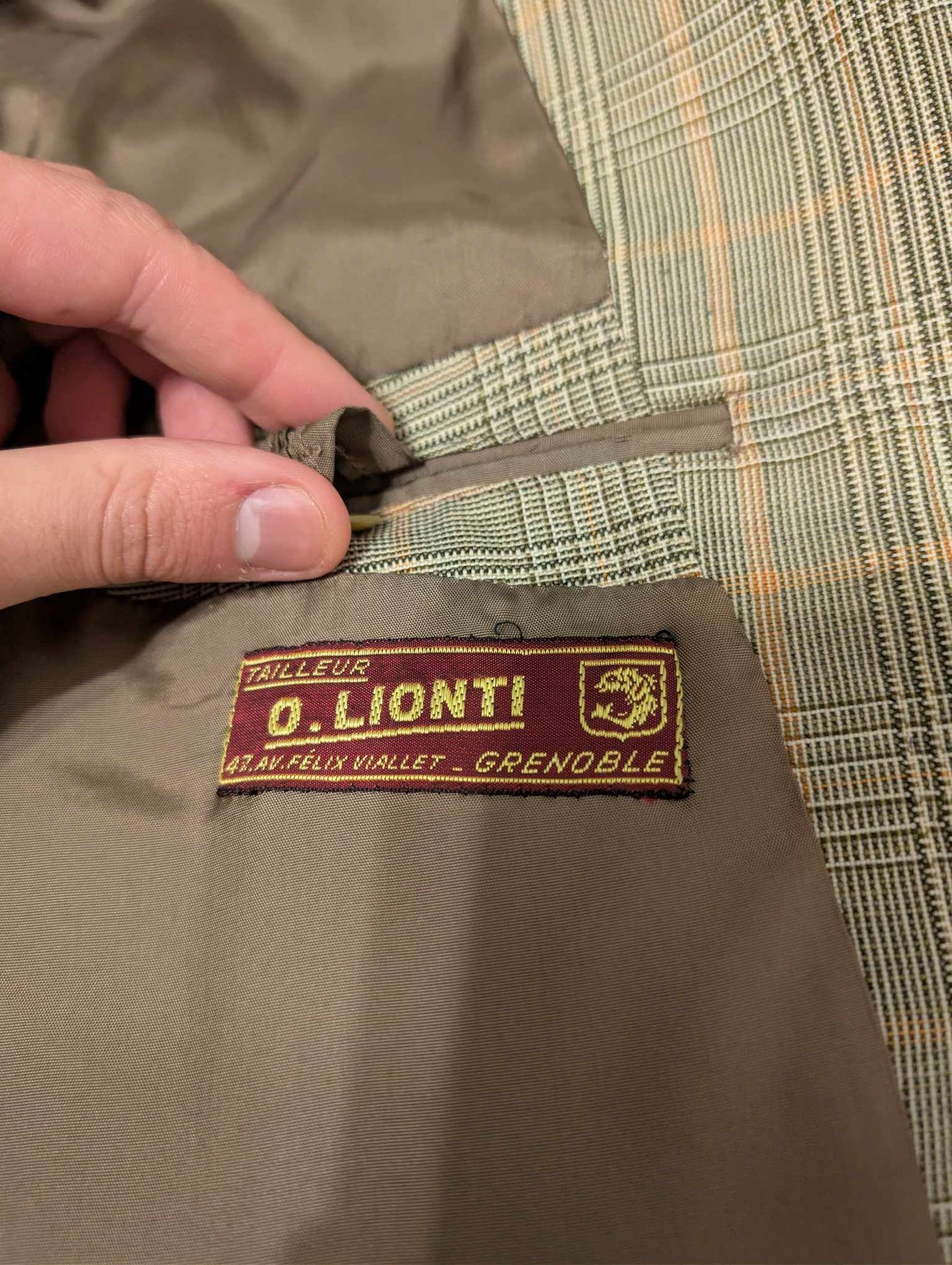 Magnifique costume bespoke