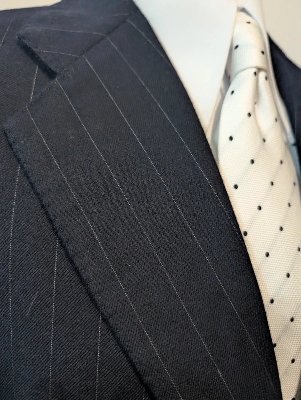 Magnifique costume pinstripe en flanelle lourde