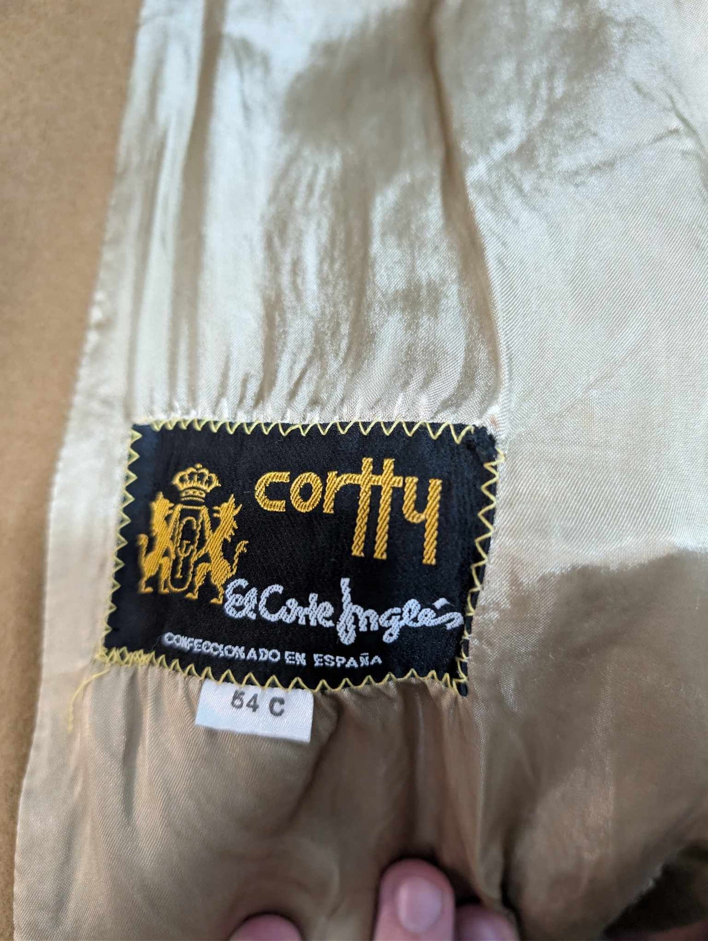 Lumineux manteau camel croisé en laine