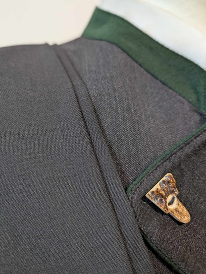 Sympathique costume autrichien en laine