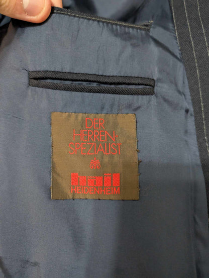 Légendaire costume pinstripe en laine