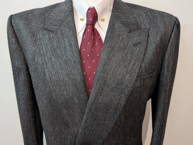 Magnifique costume croisé en tweed