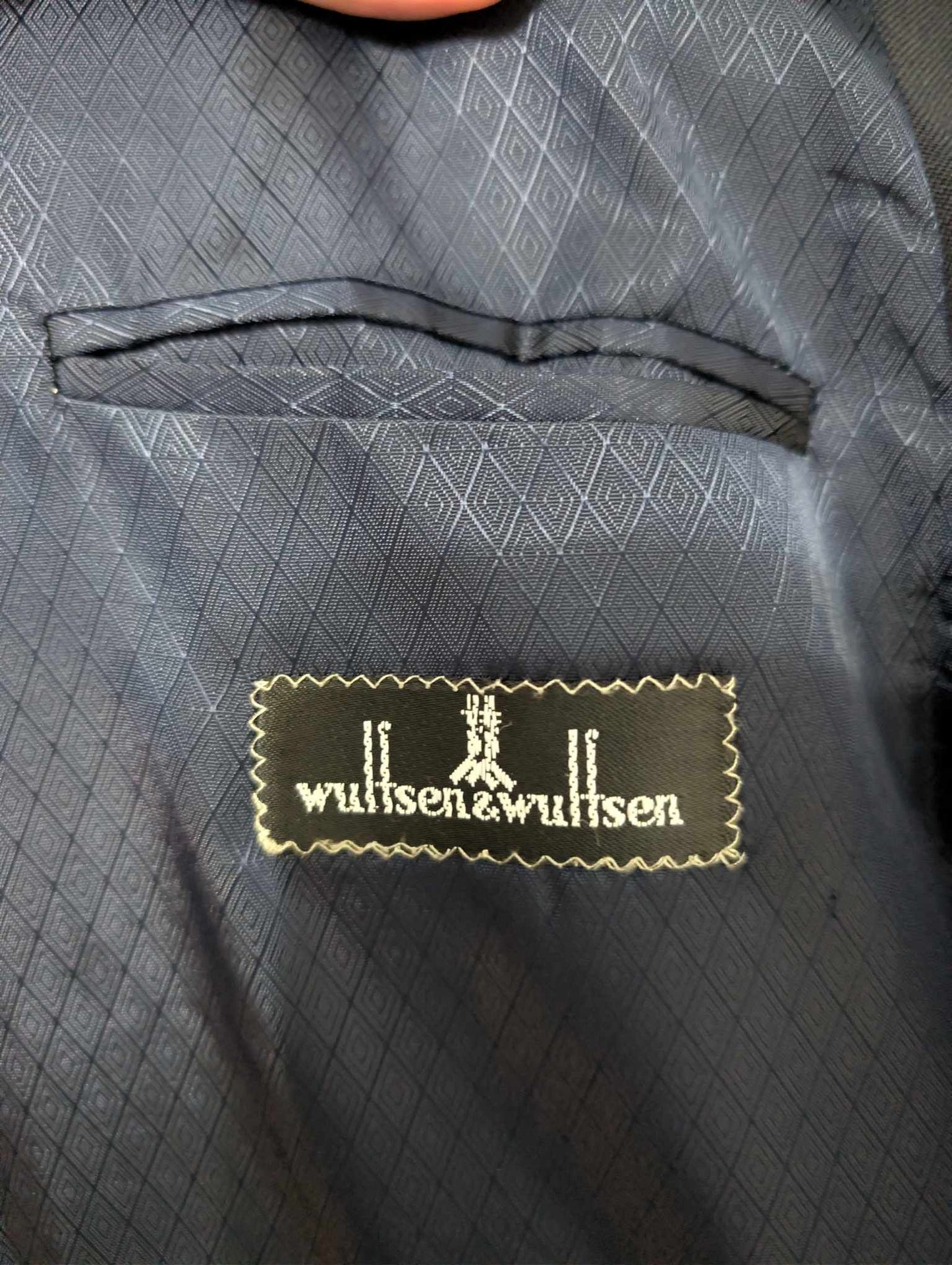 Magnifique costume croisé bleu marine