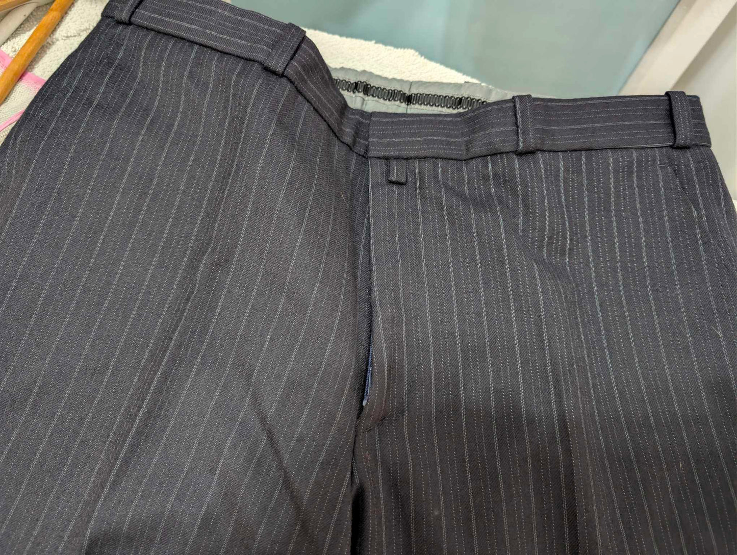 excellent costume pinstripe en flannel de laine