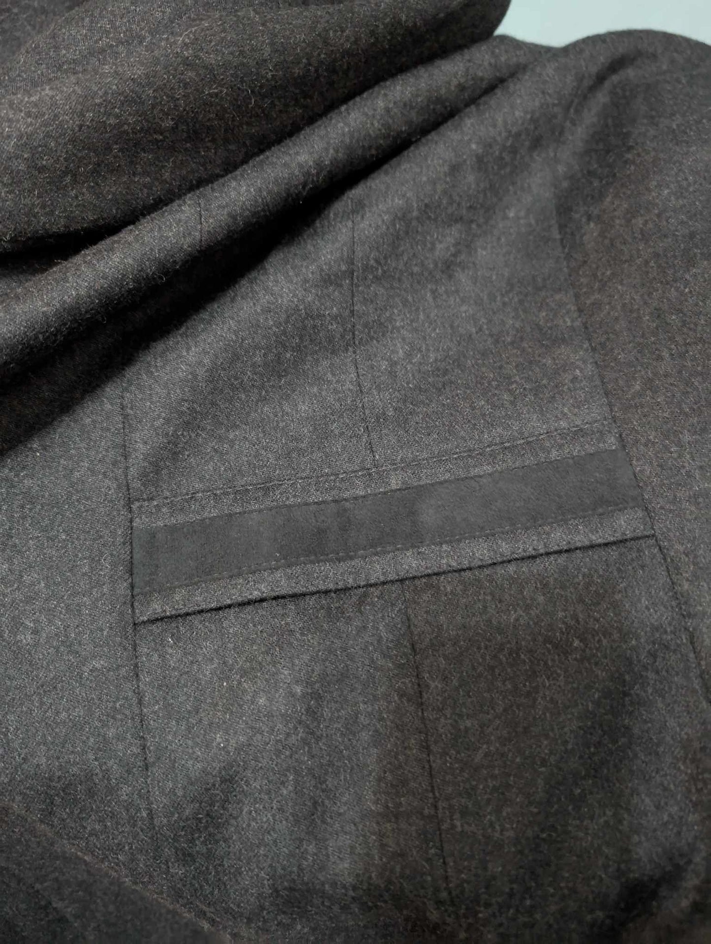 Merveilleux costume autrichien en flanelle