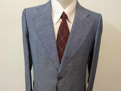 Petit costume bleu en laine
