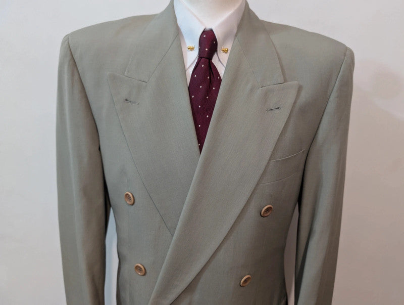 Costume croisé gris vert en laine
