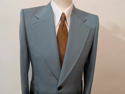 Elegante hellblaue Wolljacke