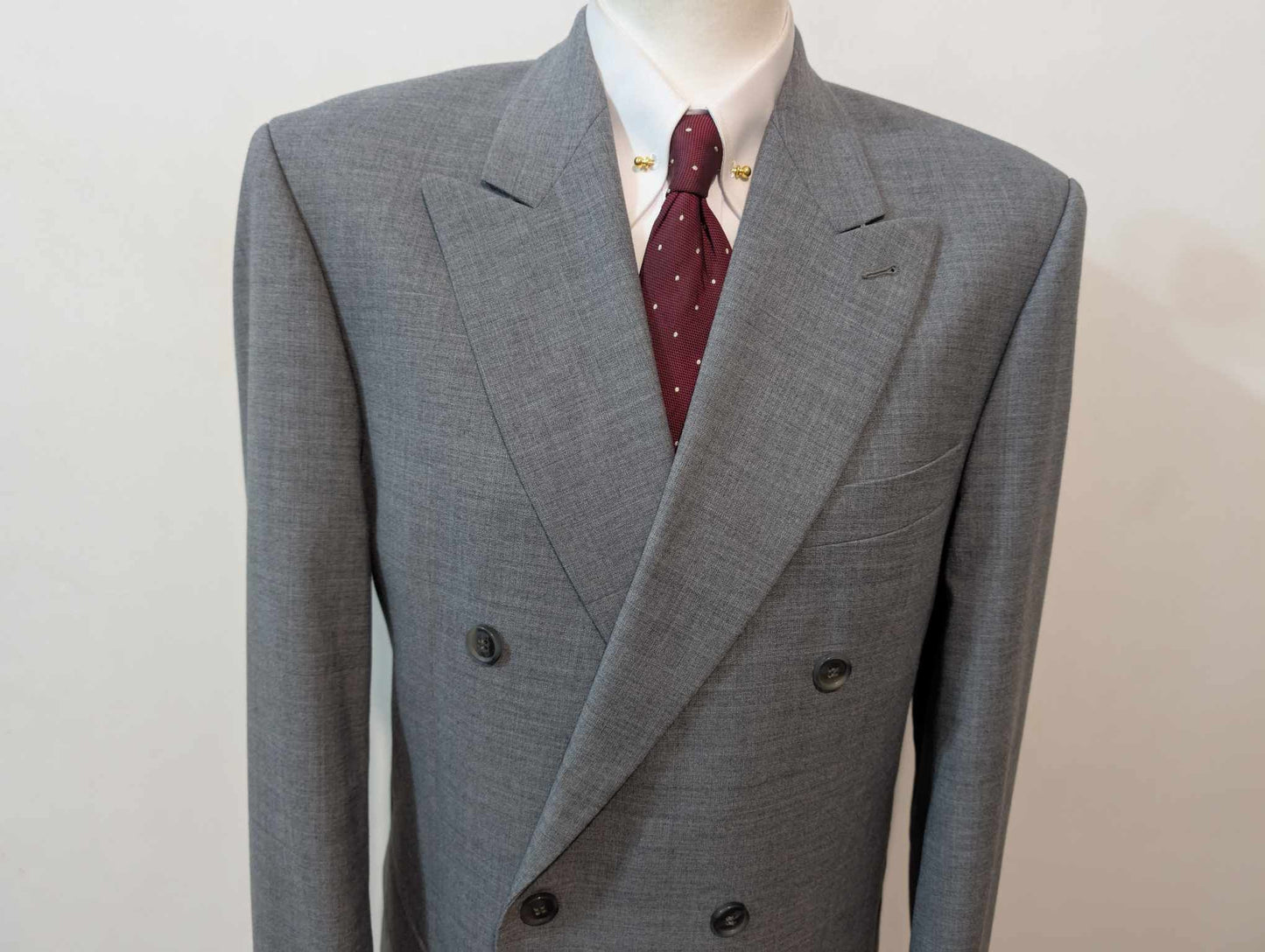 Fabuleux costume croisé gris en laine froide