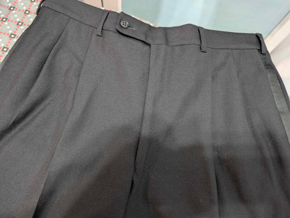 Fabelhafter zweireihiger Woll-Smoking