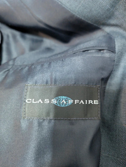 Giant double-breasted wool suit
