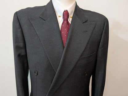 Formidable costume croisé pinstripe en laine