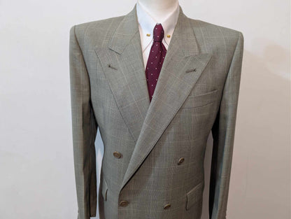 Magnifique costume croisé à carreaux en laine