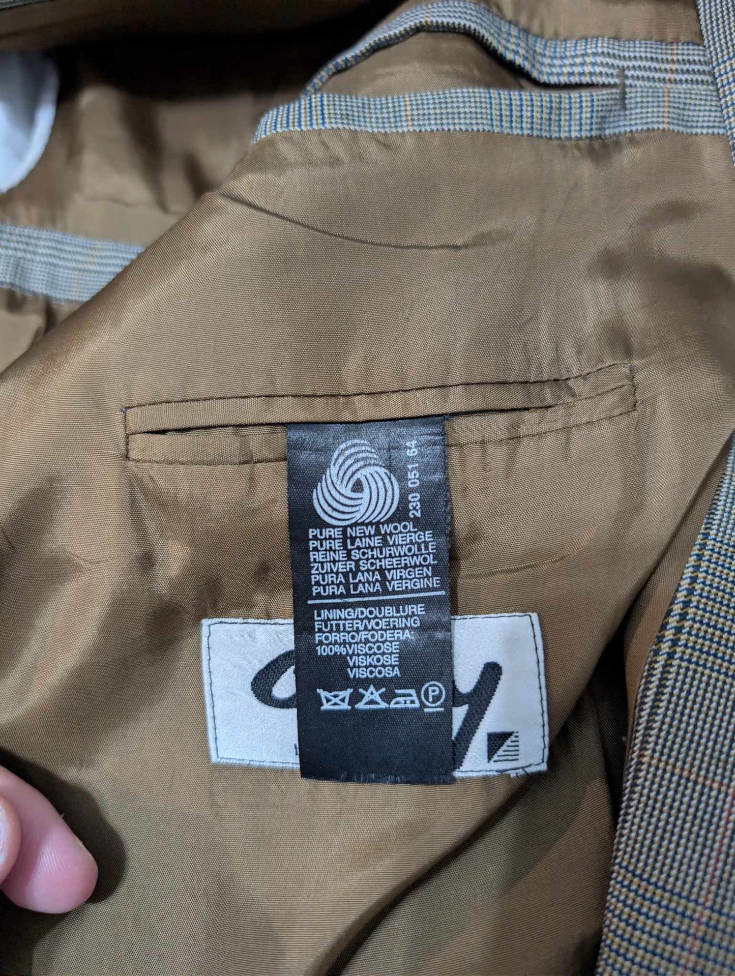 Redoutable costume croisé en prince de Galles