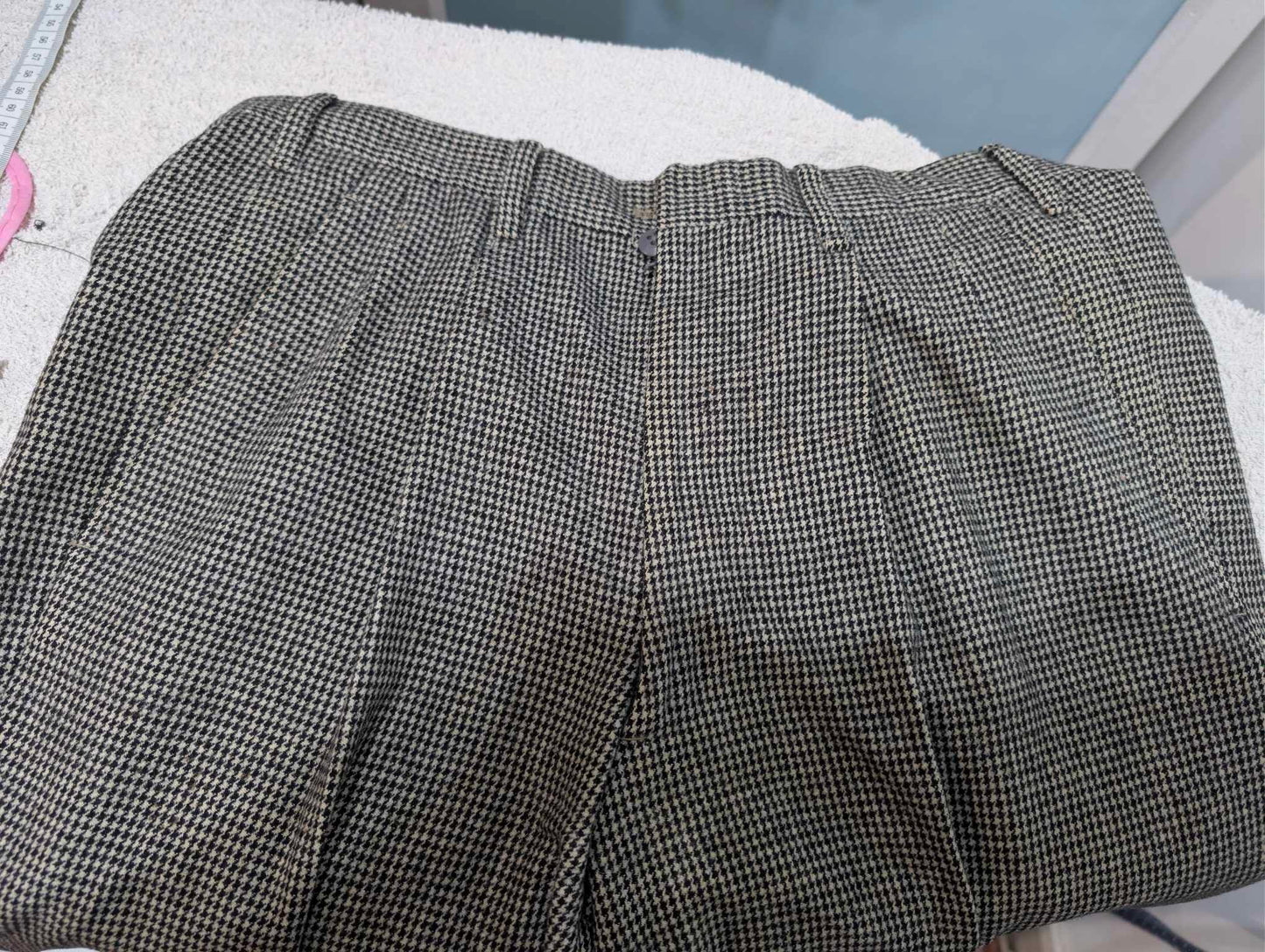 Süßer Hahnentritt-Overall aus schwerer Flanell