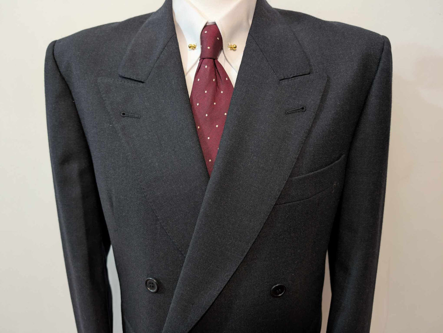 Classique costume croisé gris en laine